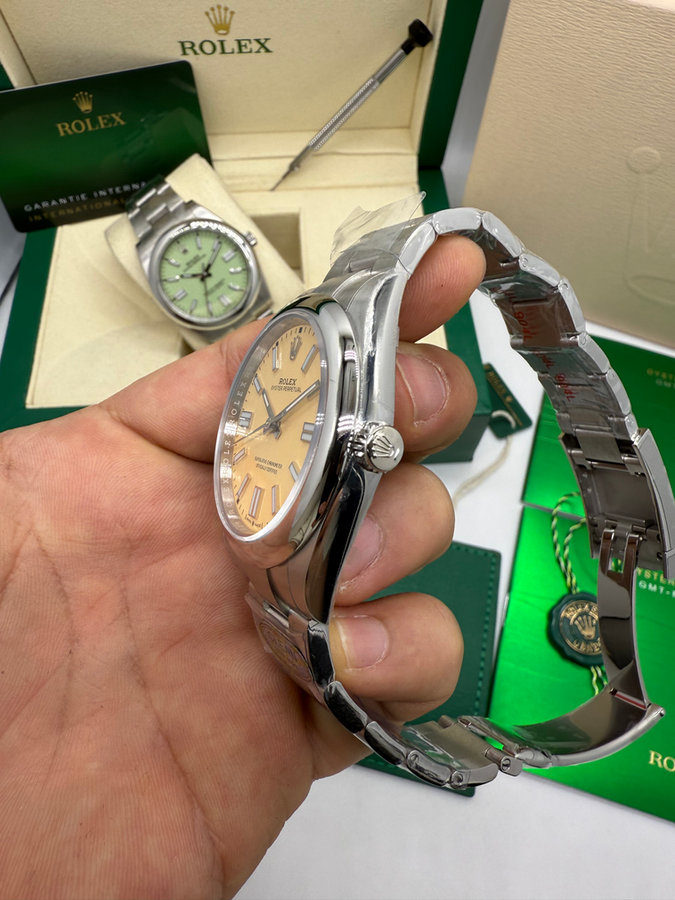 Rolex Oyster Perpetual Oystersteel — vista 3