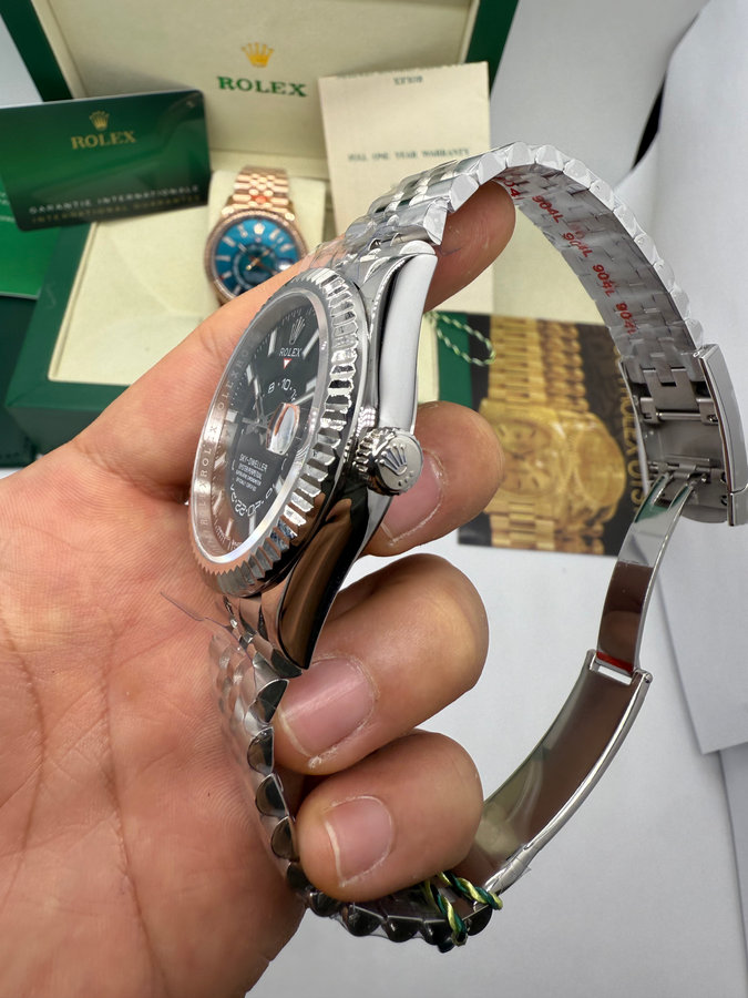 Rolex Sky-Dweller - — vista 2