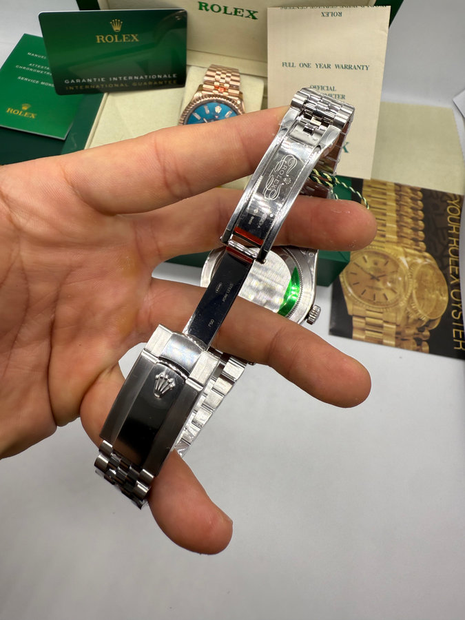 Rolex Sky-Dweller - — vista 3