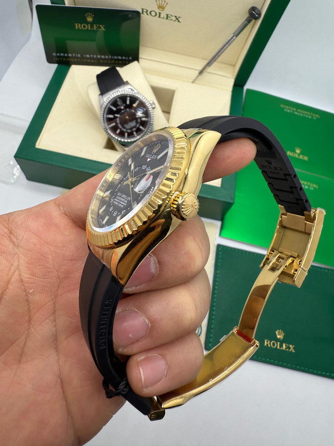 Rolex Sky-Dweller - — vista 2
