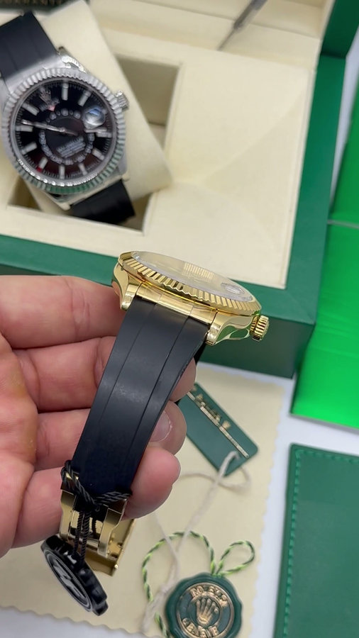 Rolex Sky-Dweller - — vista 5