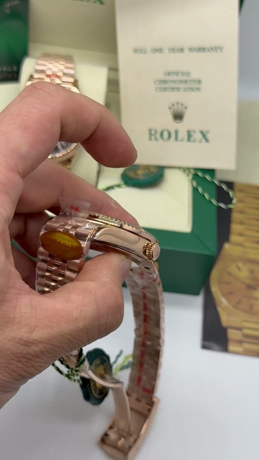 Rolex Sky-Dweller - — vista 6