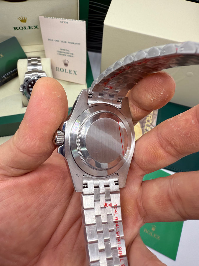 Rolex GMT Master II PEPSI — vista 4