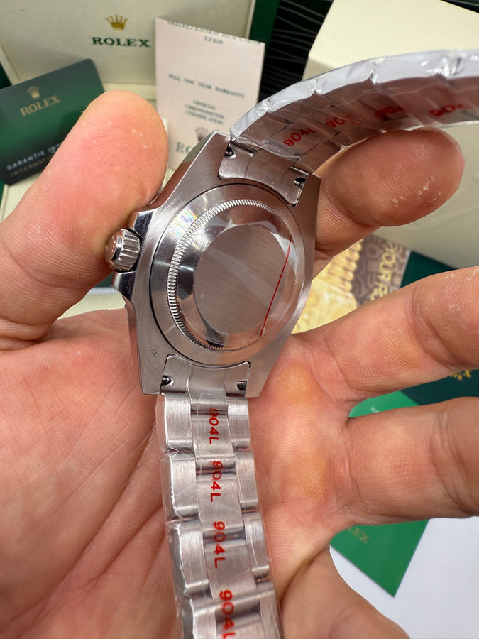 Rolex GMT Master II PEPSI — vista 4