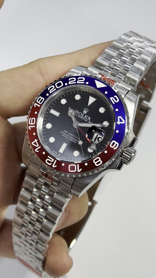 Rolex GMT Master II PEPSI — vista 6