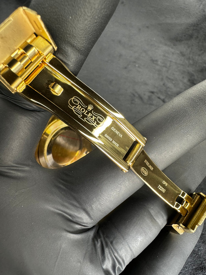 Rolex GMT Master ll Bruce Wayne Dourado Pulseira Jubilee — vista 6