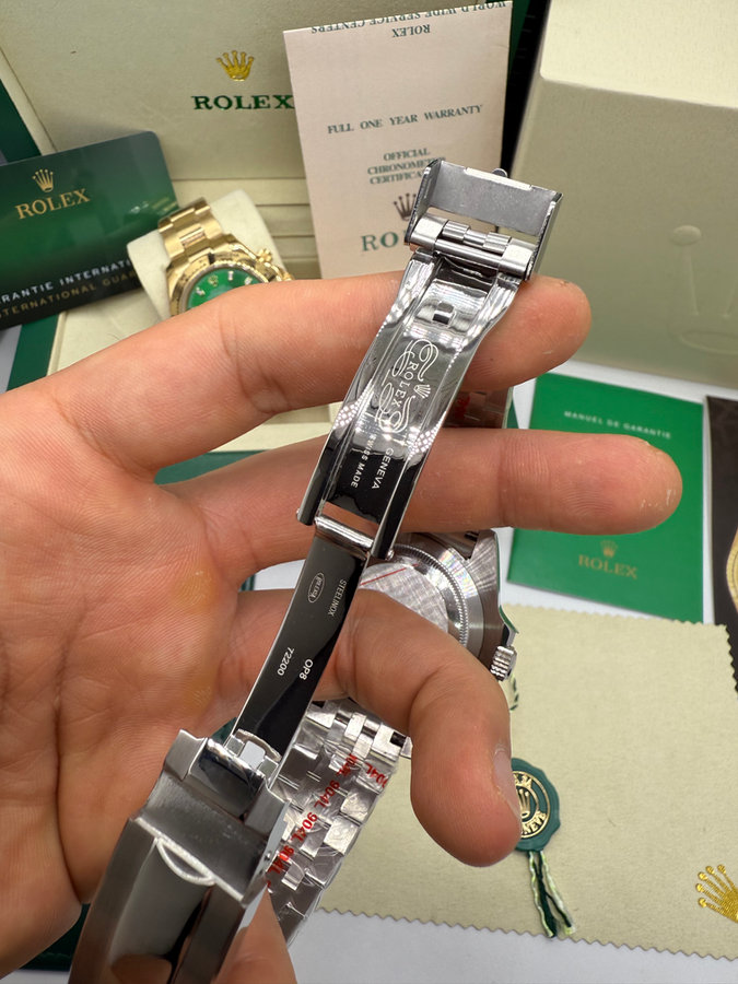 Rolex GMT Master ll Bruce Wayne Pulseira Jubilee — vista 4
