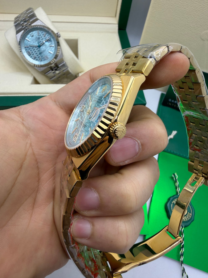 Rolex Oyster Perpetual Land‑Dweller — vista 2