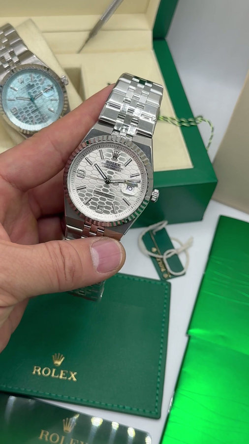 Rolex Oyster Perpetual Land‑Dweller — vista 5