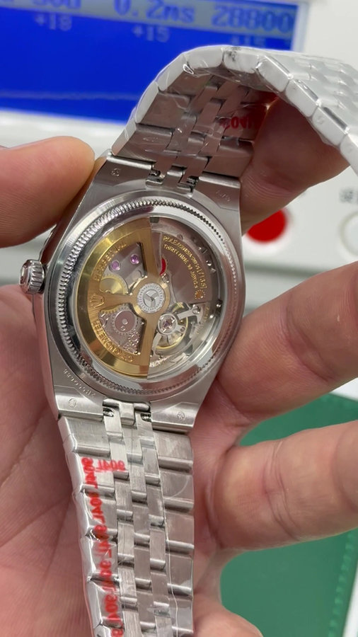 Rolex Oyster Perpetual Land‑Dweller — vista 5