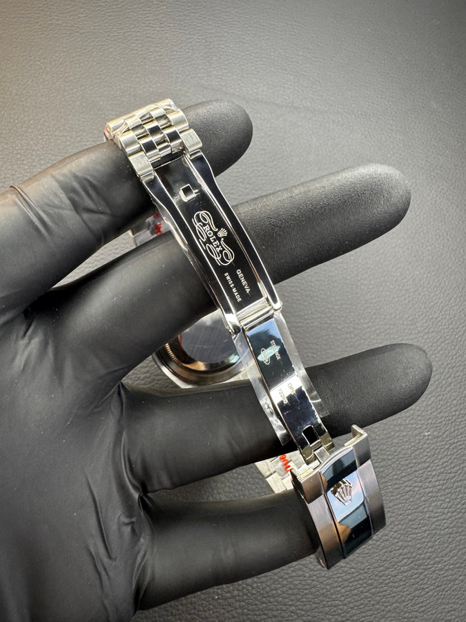 Rolex Sky-Dweller - — vista 8