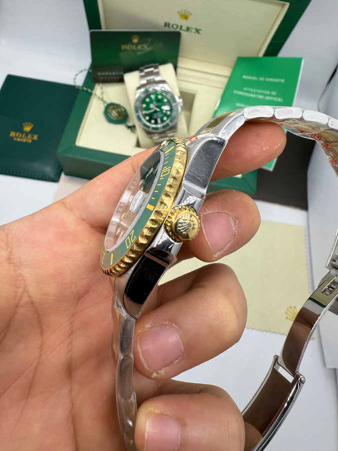 Rolex Submariner Date Hulk — vista 2