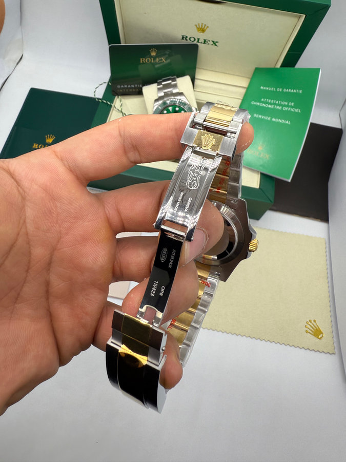 Rolex Submariner Date Hulk — vista 3