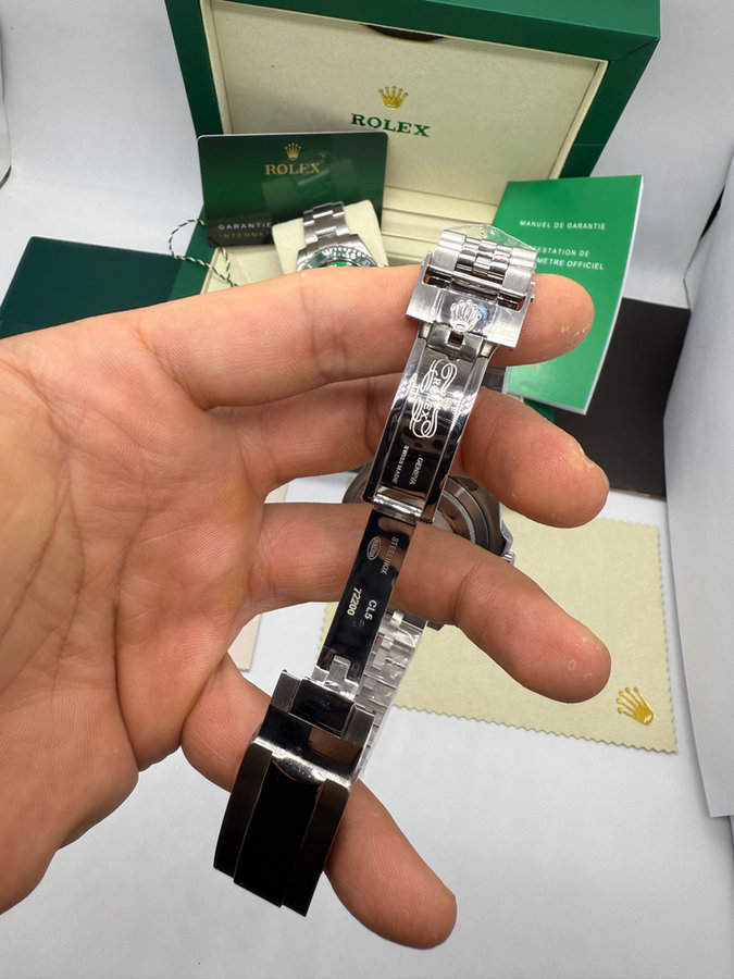 Rolex Submariner Date Preto — vista 3