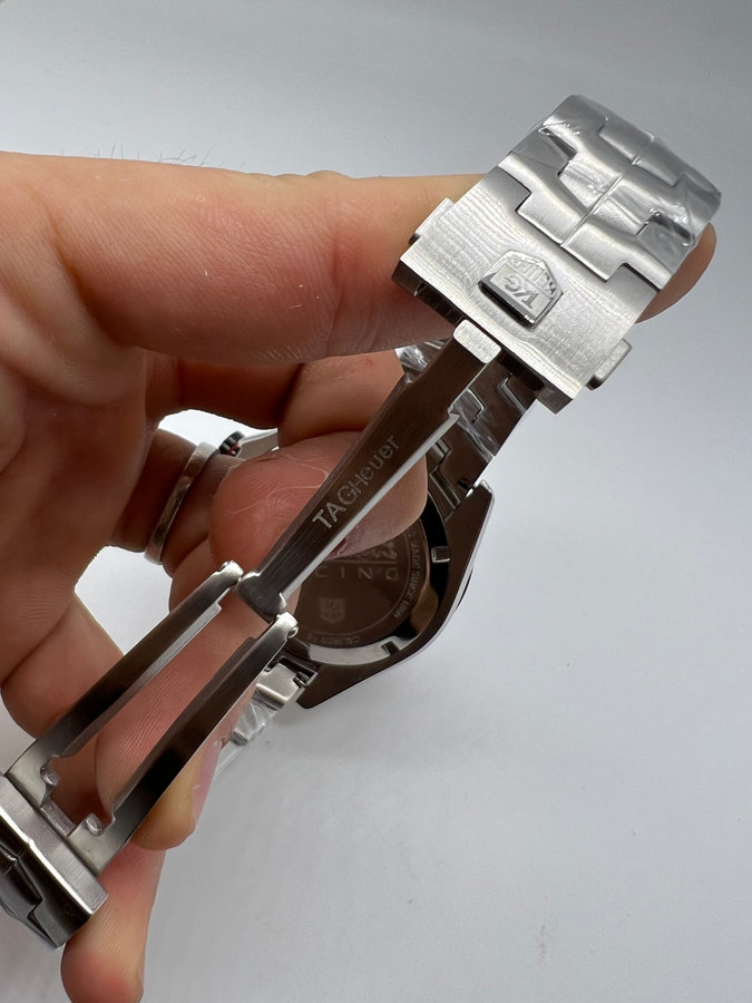TAG Heuer Carrera RedBull Aço — vista 3