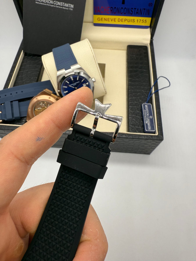 Vacheron Constantin Overseas Aço — vista 3