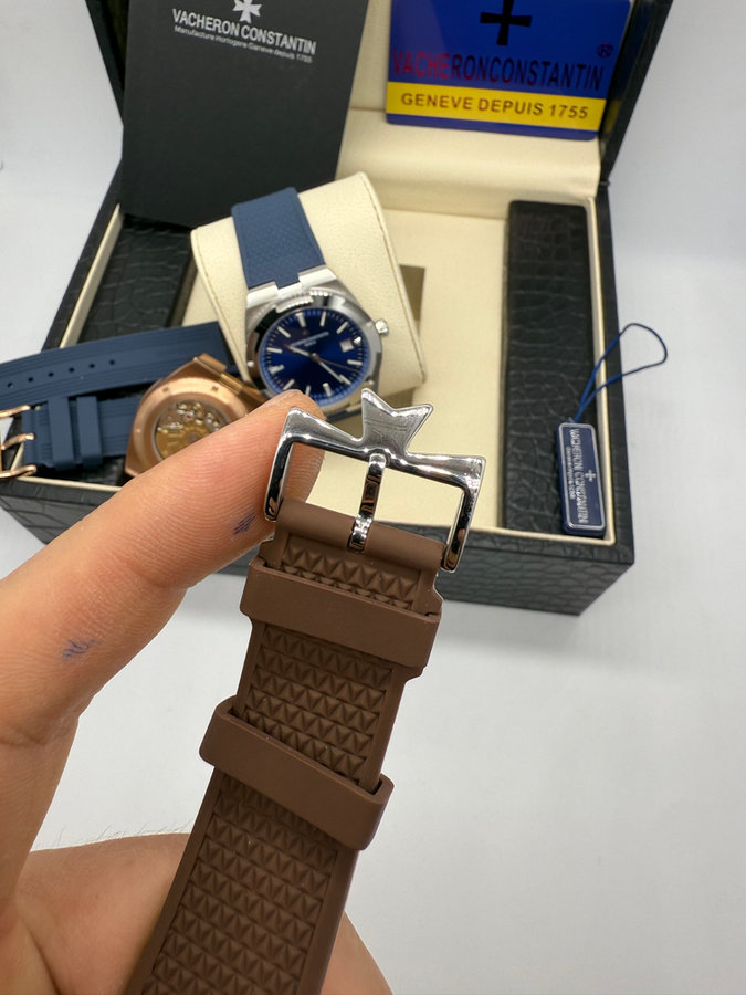 Vacheron Constantin Overseas Aço — vista 3