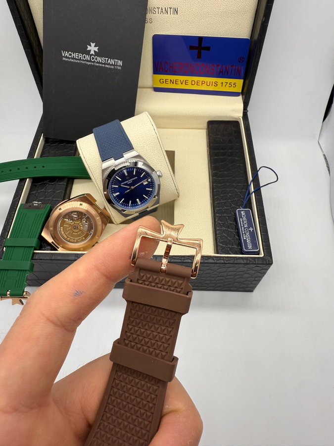 Vacheron Constantin Overseas Aço/Rose — vista 3