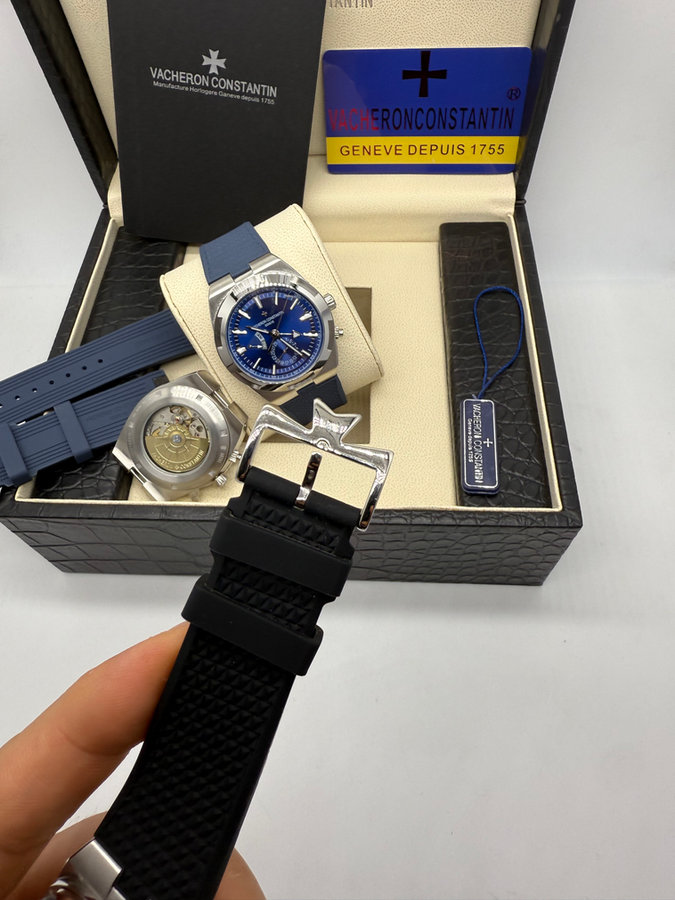 Vacheron Constantin Overseas Dual Time Aço — vista 3