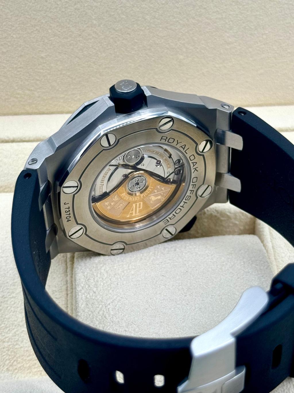 Audemars Piguet Royal Oak Offshore Diver — vista 3